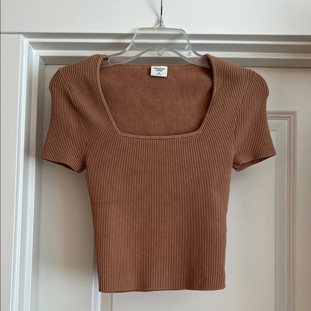 Abercrombie & Fitch Brown Ribbed Fitted Sweater Crop Top